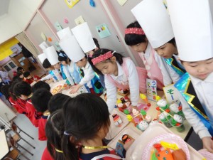 いらっしゃいませ? いらっしゃいませ?
