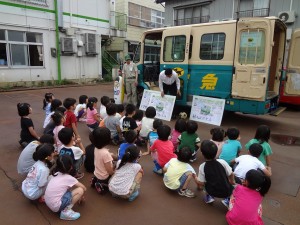 宅配車の見学 宅配車の見学