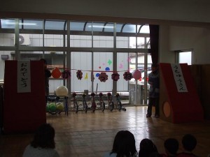 担当　出し物