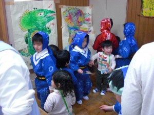 手裏剣で怪獣をやっつけろ!! 手裏剣で怪獣をやっつけろ!!