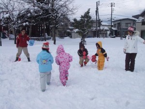 レース レース