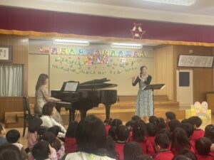 フルートとピアノの演奏♪